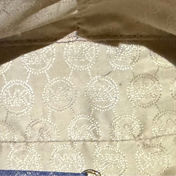 Michael Kors Blue Leather Satchel with Lock and Key 6736968 - Picture 8 of 12